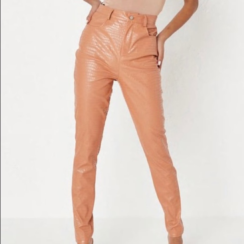 Croc  slim leg  camel